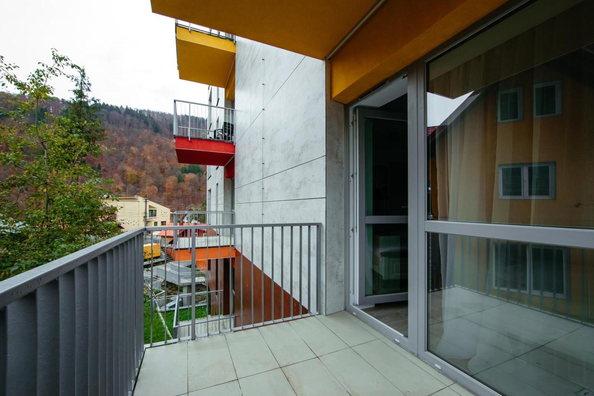 L&V Family Studio Apartment Sinaia Bagian luar foto